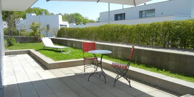 moderne Gartenwohnung